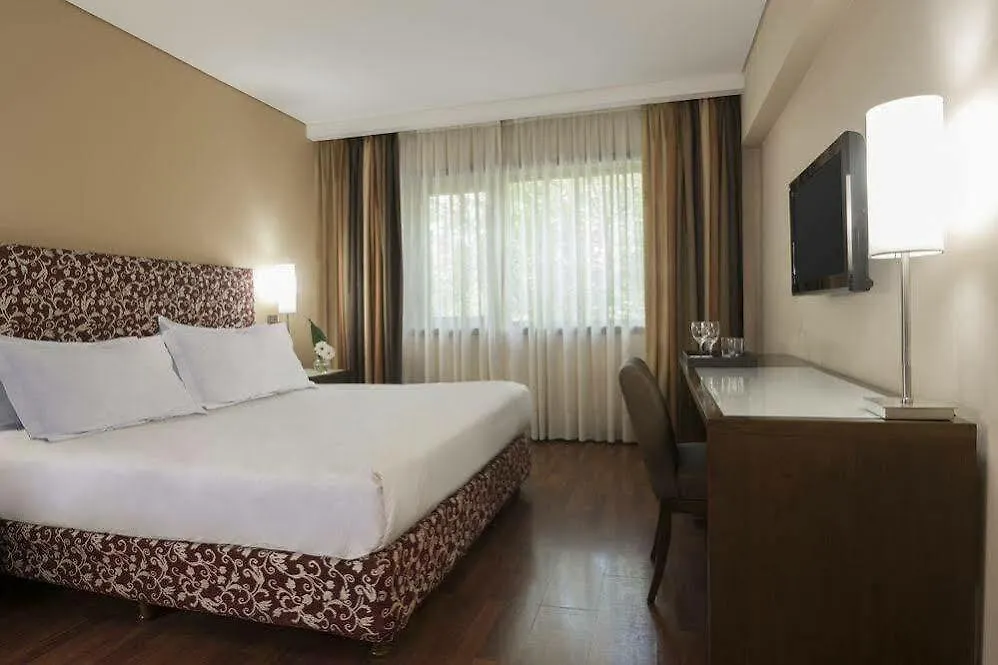 Nh Mendoza Cordillera Hotel 4*,  Argentina